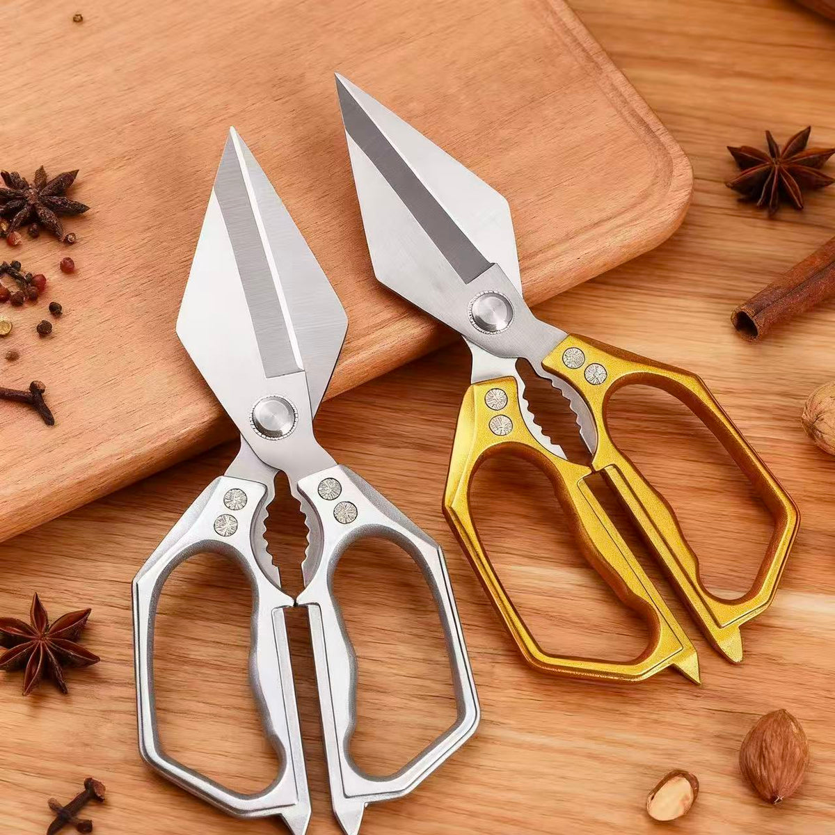 ✂️ De Enige Keukenschaar Die Je Nodig Hebt – Snijdt Kip, Kruiden, Verpakkingen & Noten