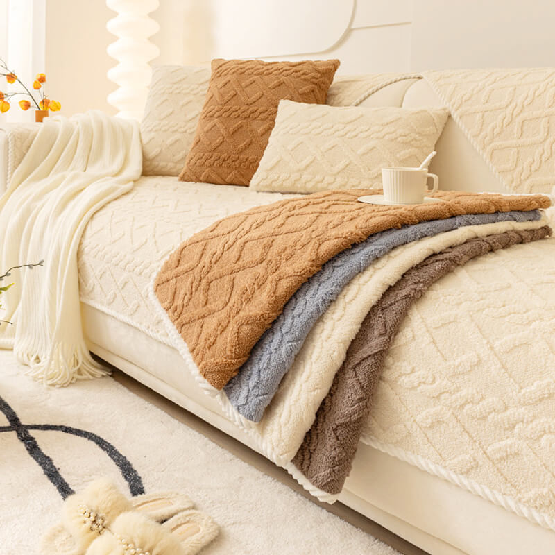 Nice gift*Anti slip fleece sofa cover