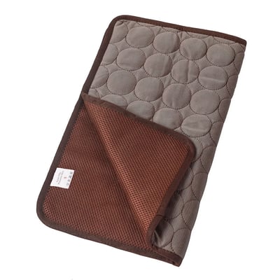 🐶🧊 50% KORTING! Stop met je hijgende huisdier op de hete vloer! ❄️ Zelfkoelende Huisdiermat – Altijd Koel & Comfortabel 💙