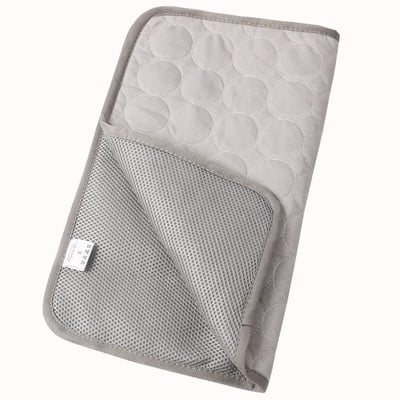 🐶🧊 50% KORTING! Stop met je hijgende huisdier op de hete vloer! ❄️ Zelfkoelende Huisdiermat – Altijd Koel & Comfortabel 💙