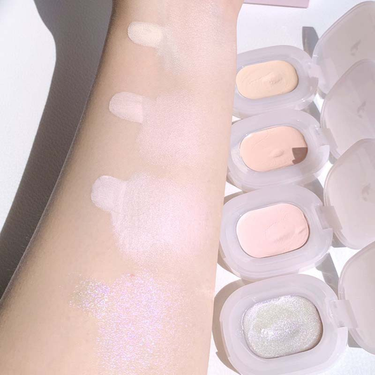 Langhoudende crème highlighter voor gezicht