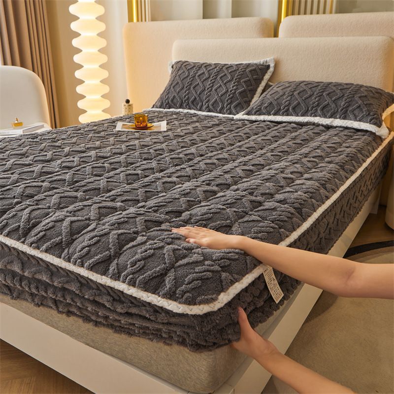 ✨ Verdikt Warm Hoeslaken – Pluche Comfort, 360° Matrasbedekking & Antibacterieel (Ideaal Cadeau voor Koude Nachten!)