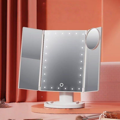 Drievoudige make-upspiegel met verlichting