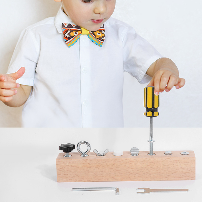 Houten Montessori Schroefbord met Schroevendraaier