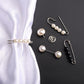 Veiligheidsbroche met stras en parels