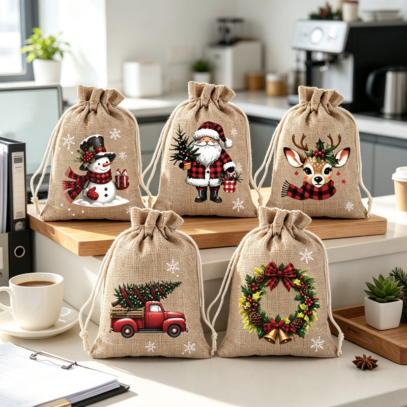🎁 50% KORTING – KOOP 1, KRIJG 5! Kerstcadeauzakjes met Schattige Prints | Herbruikbaar & Scheurvast | Met Koordsluiting voor Snoep, Sieraden & Kleine Cadeautjes